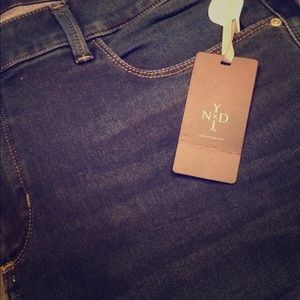 Nydj super sculpt skinny jeans